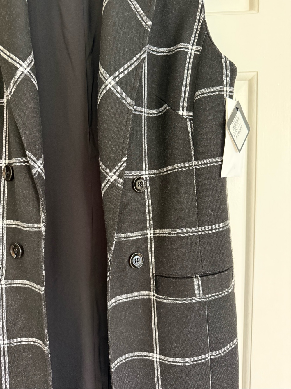 Halogen Black Windowpane Long Sleeveless Vest - Picture 3 of 5